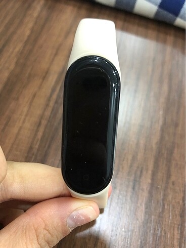 Mi band 5 akıllı bileklik