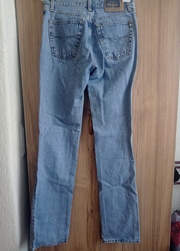 34 Beden mavi Renk Mavi jean