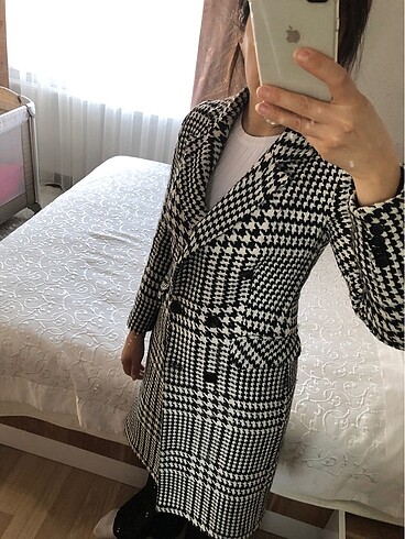 Koton 36 beden kazayağı desenli kaban