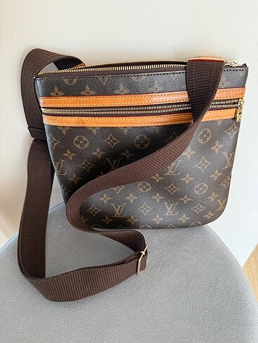 Louis Vuitton deri postaci cantasi