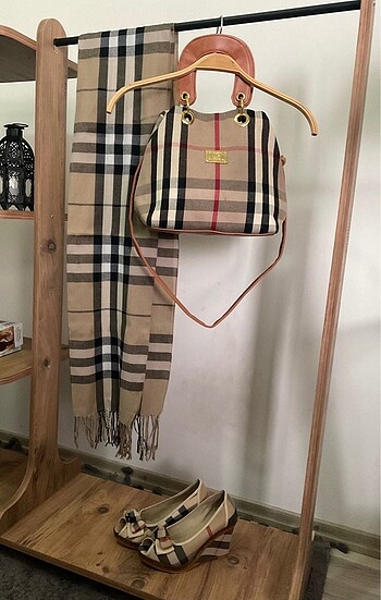 Burberry Takım