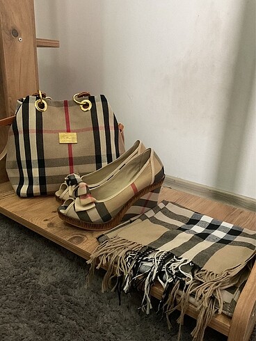 Beden Burberry Takım