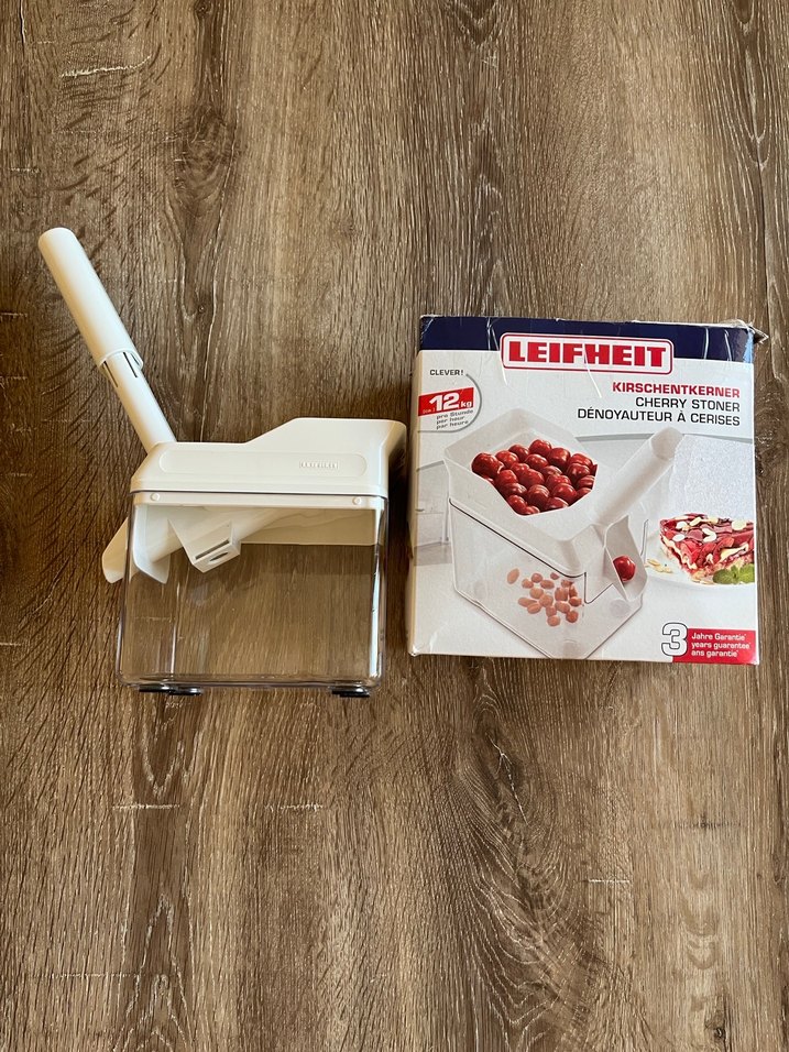 Leifheit Beyaz Kiraz Çekirdek Ayırıcı Çıkarıcı - Görsel 4