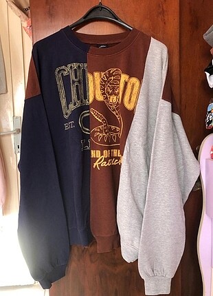 Urban outfitters oversize sweatshirt 