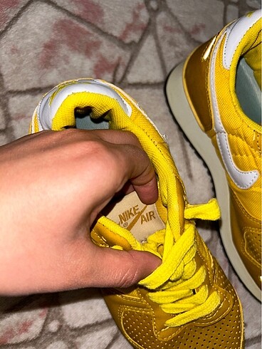 37 Beden sarı Renk Spor ayakkabı