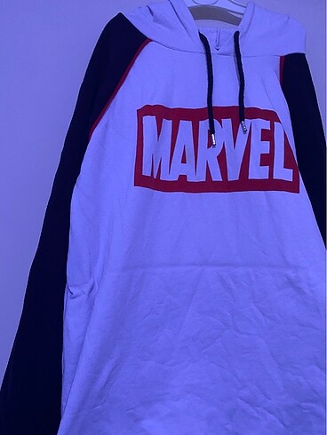 m Beden Marvel sweatshirt