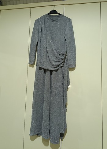 Gri Uzun Kollu Drapeli Kadın Elbise - Görsel 2