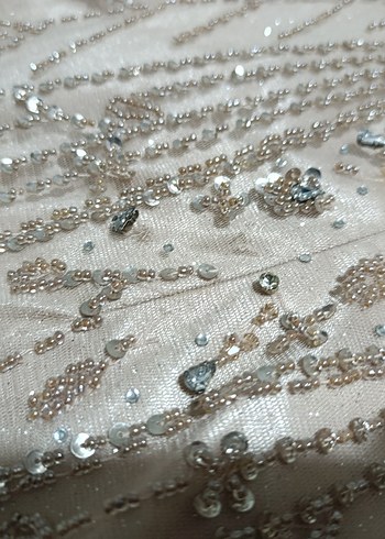 Boncuk İşlemeli V Yaka Uzun Bej Abiye Özel Tasarım - Görsel 7