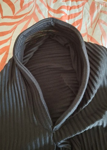 Nilbutik Siyah Piliseli Kadın Şal - Görsel 3