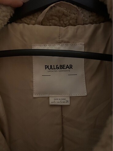 s Beden pull and bear