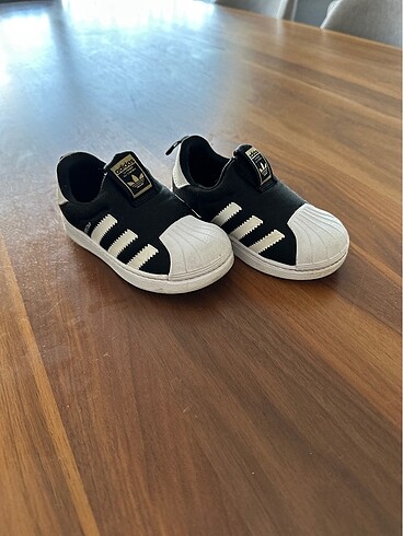 Adidas bebek spor ayakkabı