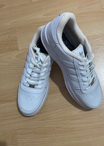 Beyaz Bağcıklı Erkek spor ayakkabısı - Görsel 3