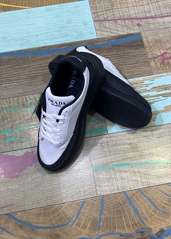 Erkek ayakkabısı Puma 40 numara - Görsel 2