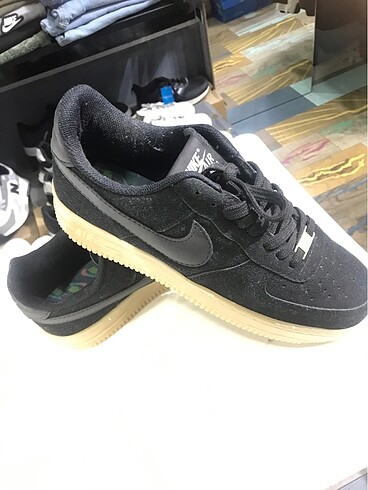 Nike Mağaza ürünü