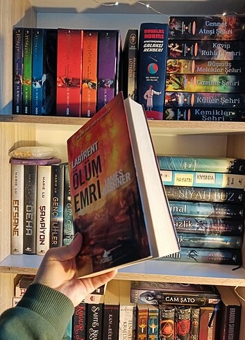  LABİRENT SERİSİ 4.KİTAP ÖLÜM EMRİ JAMES DASHNER