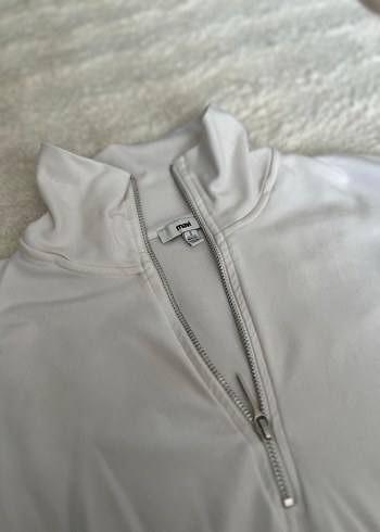 Kadın Beyaz Yarım Fermuarlı Sweatshirt - Görsel 2