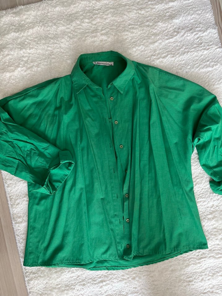 Düğmeli Yeşil Keten Kadın Gömlek - Görsel 3