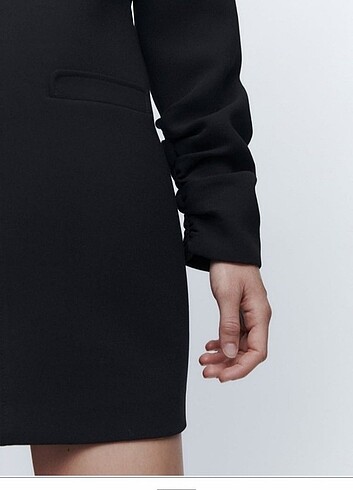 xs Beden siyah Renk #ZARA #ELBİSE