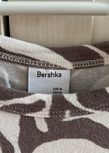 Bershka Zebra Desenli Kısa Crop Top - Görsel 2