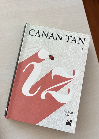 İz - Canan Tan Romanı