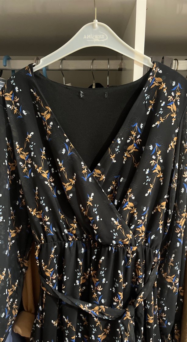 Bohem Tarz Uzun V Yaka Elbise - Görsel 2