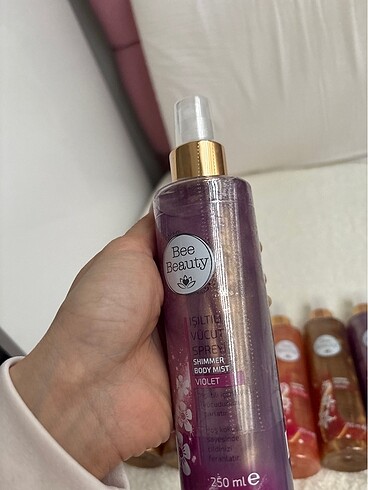 Bee Beauty Vücut spreyi parfümü simli