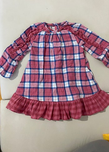 Kız bebek elbise