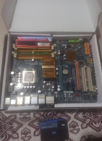 Gigabyte p45 anakart 775 pin ddr3+ ram+ islemci