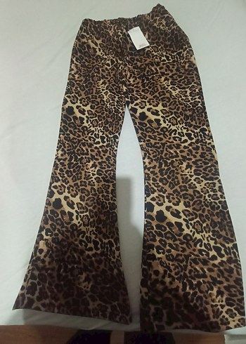 Kahverengi Leopar Desenli Kadın İspanyol Paça Pantolon
