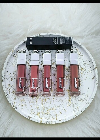Dior gloss .12 ve 26 mevcut