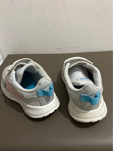 Adidas Adidas 25 numara spor ayakkabı