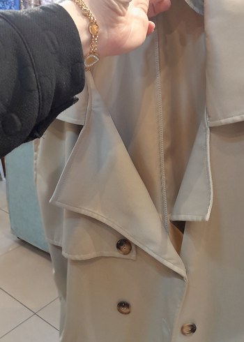 Bej Kadın Kolsuz Uzun Trençkot - Görsel 6