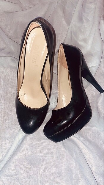 37 Beden siyah Renk Stiletto