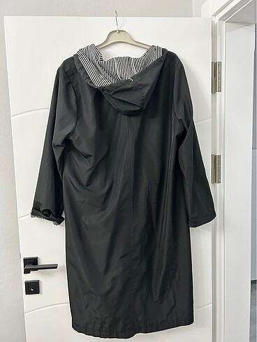 Siyah trençkot - Görsel 2