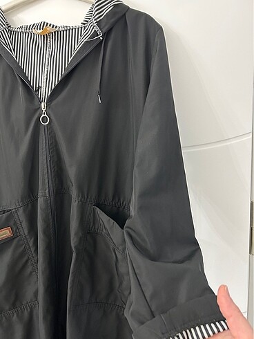 Siyah trençkot - Görsel 3