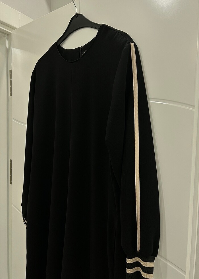 Siyah elbise - Görsel 2