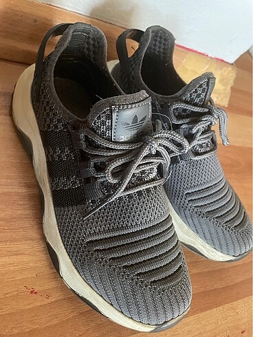Spor ayakkabı fileli adidas