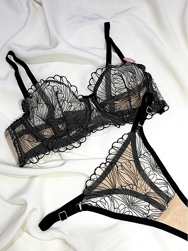 Balenli bralet takımı 75b 80b 85b 90b mevcut
