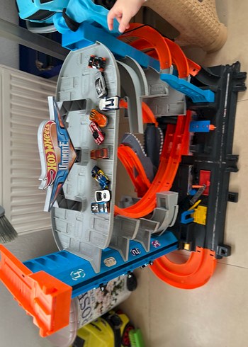 Gri Hot Wheels Oyuncak Araba Seti ultimate garaj - Görsel 2