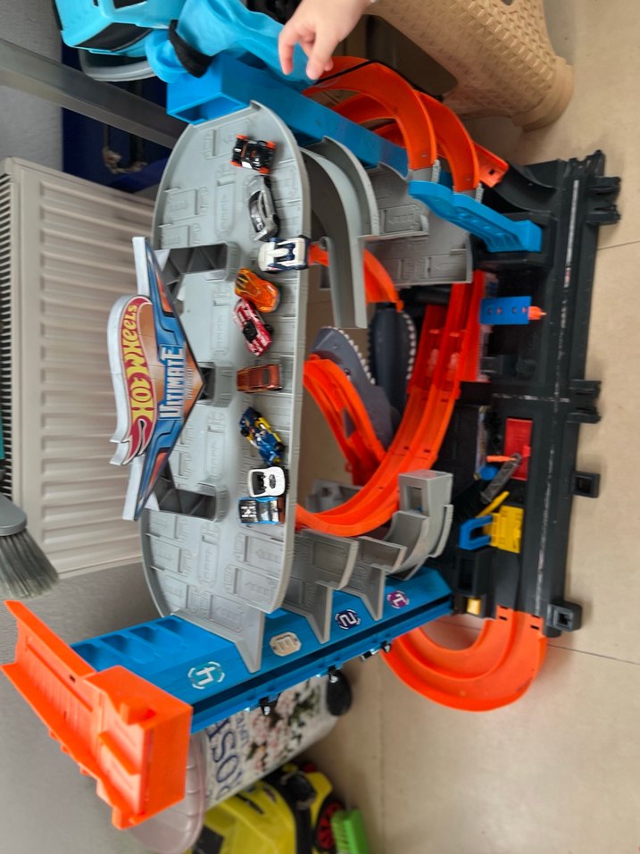 Gri Hot Wheels Oyuncak Araba Seti ultimate garaj - Görsel 2