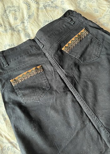 Nakışlı koyu lacivert kot etek - Görsel 3