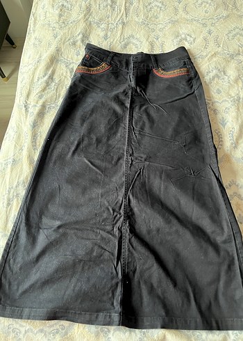 Nakışlı koyu lacivert kot etek - Görsel 4