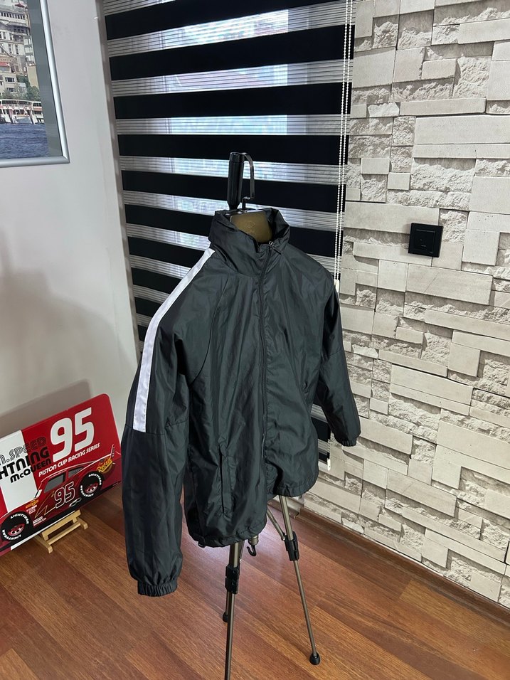 Tryon 1.sınıf Sporcu Rüzgarlık - Görsel 5