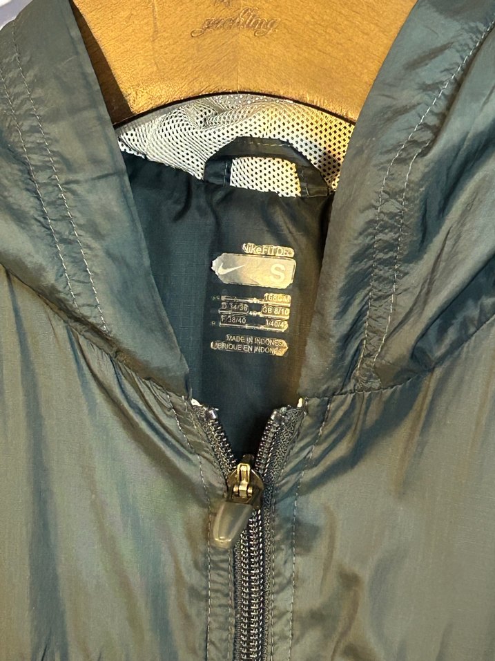 Nike Rüzgarlık - Görsel 3