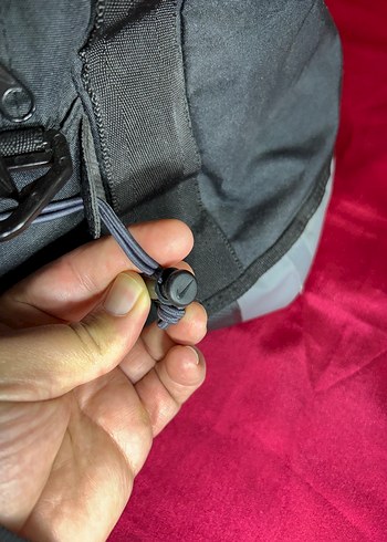 Nike Siyah Fermuarlı Spor Çantası - Görsel 9