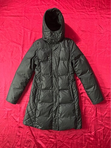 Nike Mont