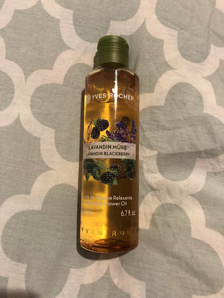 Yves Rocher Yves Rocher Lavantalı ve Böğürtlenli Duş Yağı