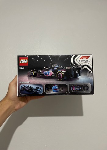 Diğer LEGO Speed Şampiyonları F1 Yarış Arabası