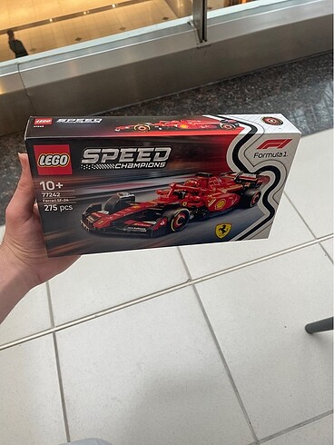  Beden Lego Formula 1 Ferrari