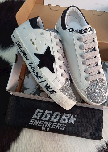 Golden Goose Deluxe Beyaz Parlak Yüksek Topuklu Spor Ayakkabı